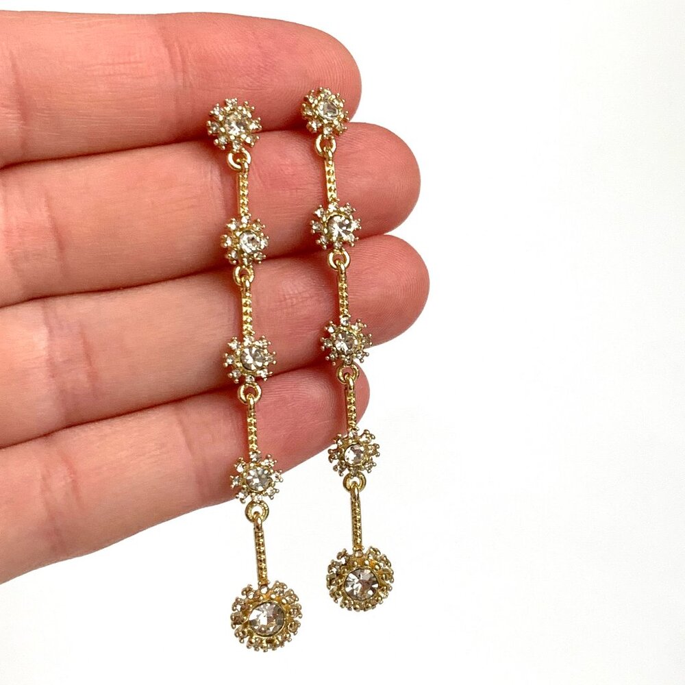 NEW~ Anthropologie Graduated Long Crystal Drop Gold Earrings - Picture 10 of 11